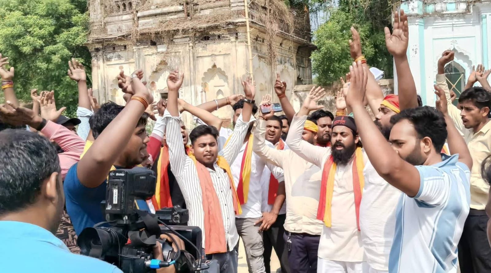 लाखन आर्मी
