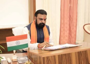 बिहार कैबिनेट के 20 बड़े फैसले! इलेक्ट्रिक बसें, AI मिशन और ई-वोटिंग सिस्टम को मिली मंजूरी