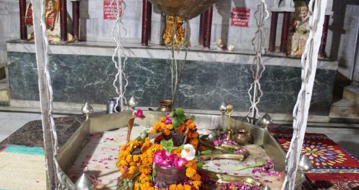 आगरा कैलाश मंदिर
