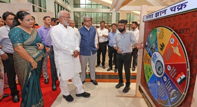 Officials should convey the importance of water conservation to the public.