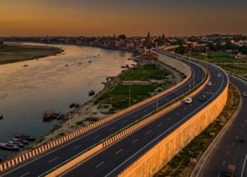 varanasi elevated corridor